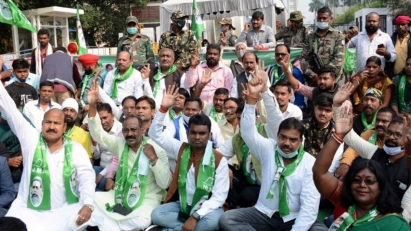 Jharkhand protest against Tata.